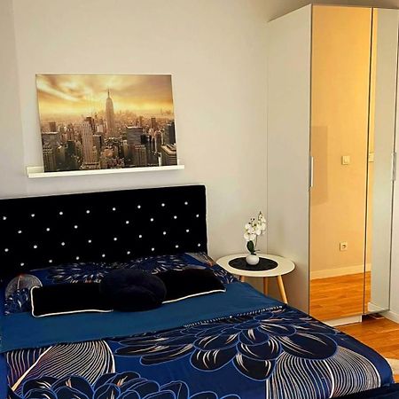 Homecomfort Apartament Delux Warsawa Bagian luar foto