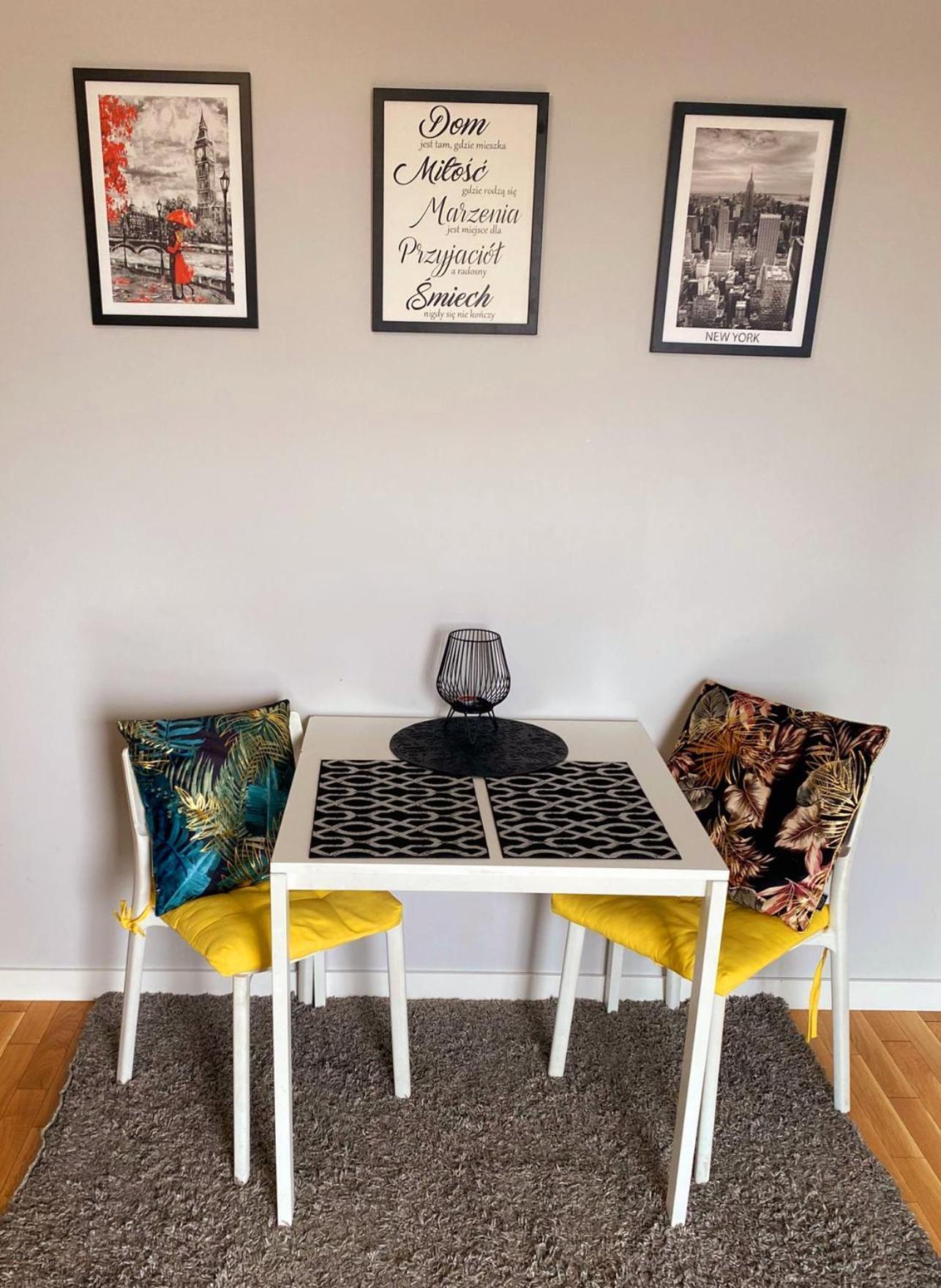 Homecomfort Apartament Delux Warsawa Bagian luar foto